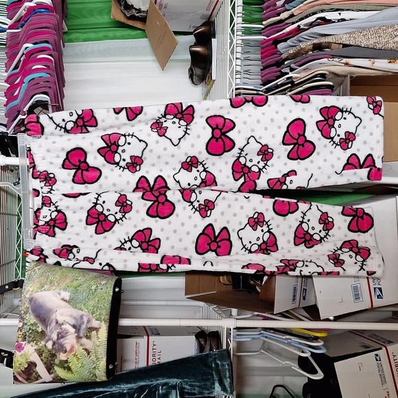 Hello Kitty Other - HELLO KITTY FLEECE PAJAMA PANTS SIZE LARGE 12-14